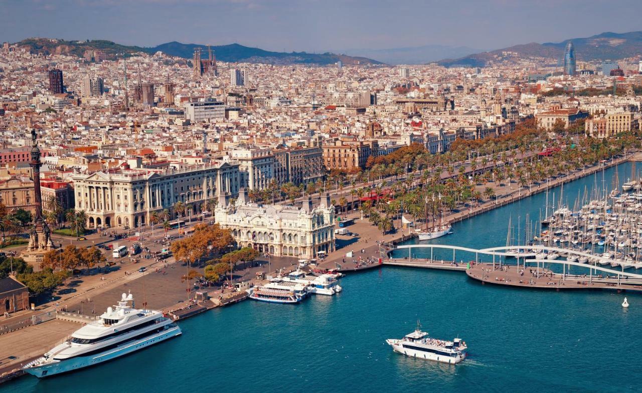 Homenfun Sants Station Barcelona Exteriér fotografie